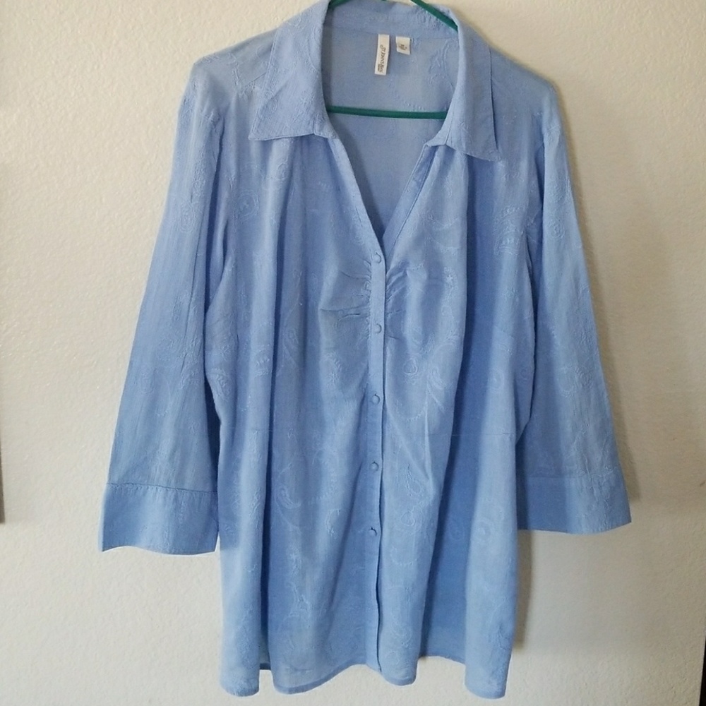 Blouse.